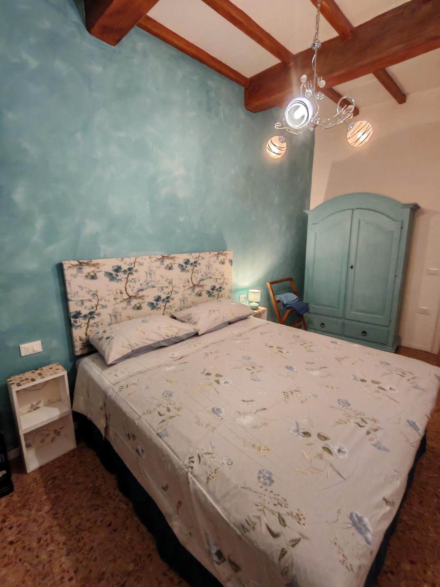 Carducci Flat - In Centro Storico Apartment Pistoia Exterior foto